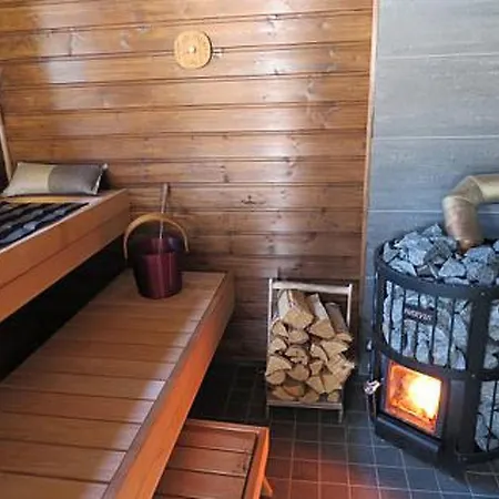 Tatil Evi Karetoermae By Interhome Nuorgam